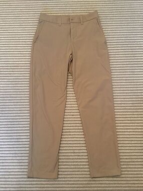 Lululemon ABC trouser Khaki Pants 28W, 30L